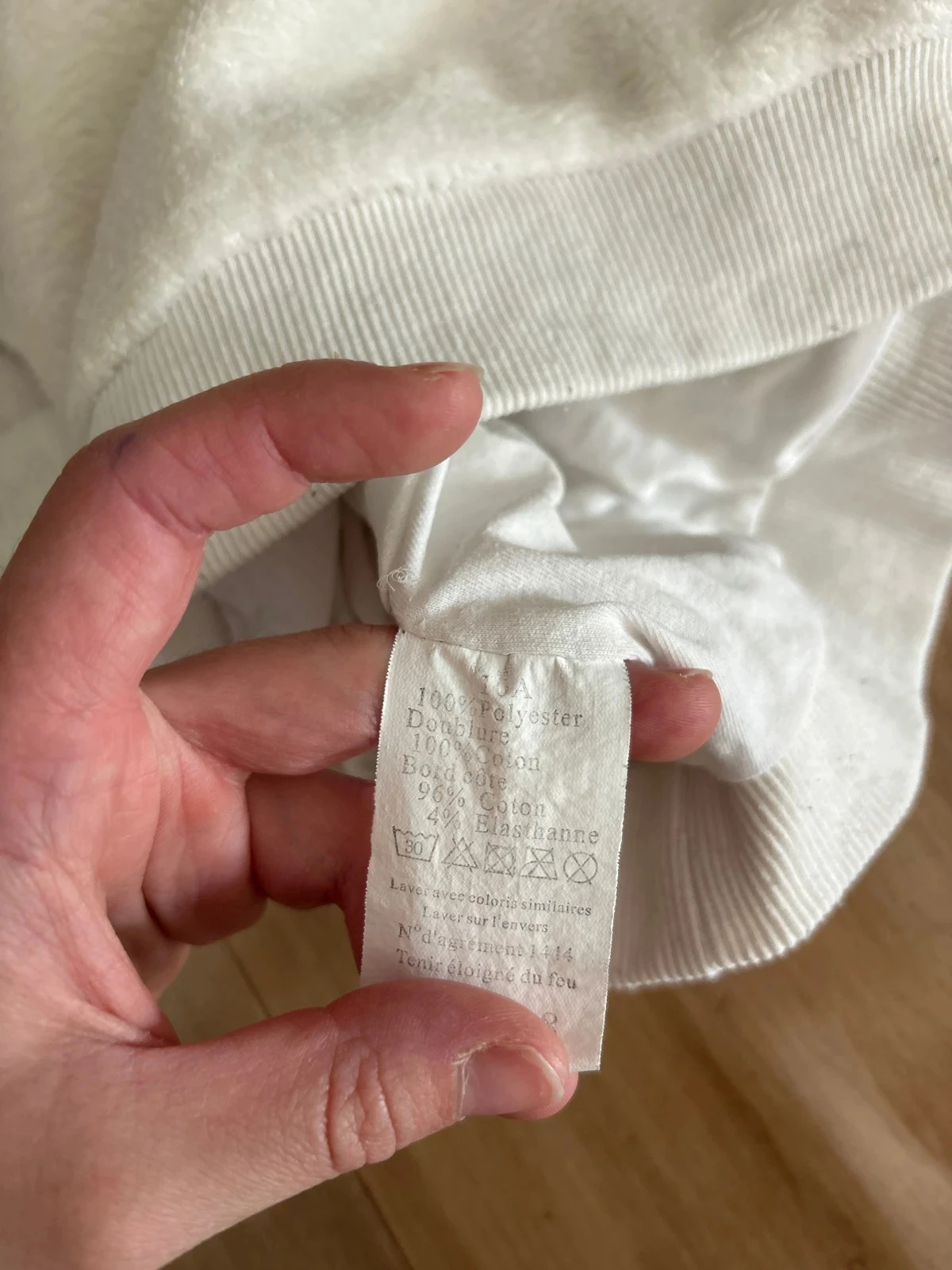 White / cream FPC hoodie / sweatshirt size 10 years – photo 4
